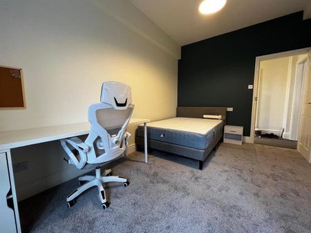 2 bedroom private hall to rent - Photo 4