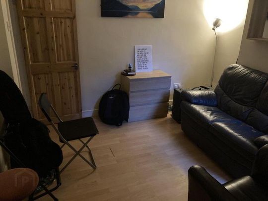 8 Surrey Street, Belfast, BT9 7FS - Photo 1