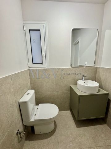 Studio/Γκαρσονιέρα για ενοικίαση Πλατεία Αττικής (Αττική) - Photo 4