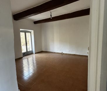 Location Appartement 3 pièces 63m² SOMMIERES 30250 - Photo 2