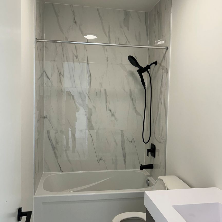 For Lease - 124 Everett Common, St. Catharines, Ontario - Photo 1