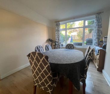 3 bedroom terraced house to rent - Photo 3