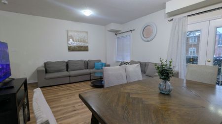 For Lease - 24 Savage Drive, Hamilton, Ontario - Photo 4