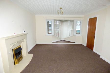 2 bed apartment to rent in Manor Court, South Shields, NE33 - Photo 3