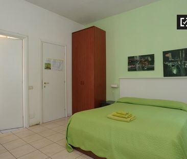 rome, Lazio 00144 - Photo 5