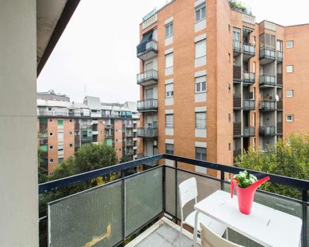 Via dei Mandorli, Cesano Boscone, Lombardy 20090 - Photo 3