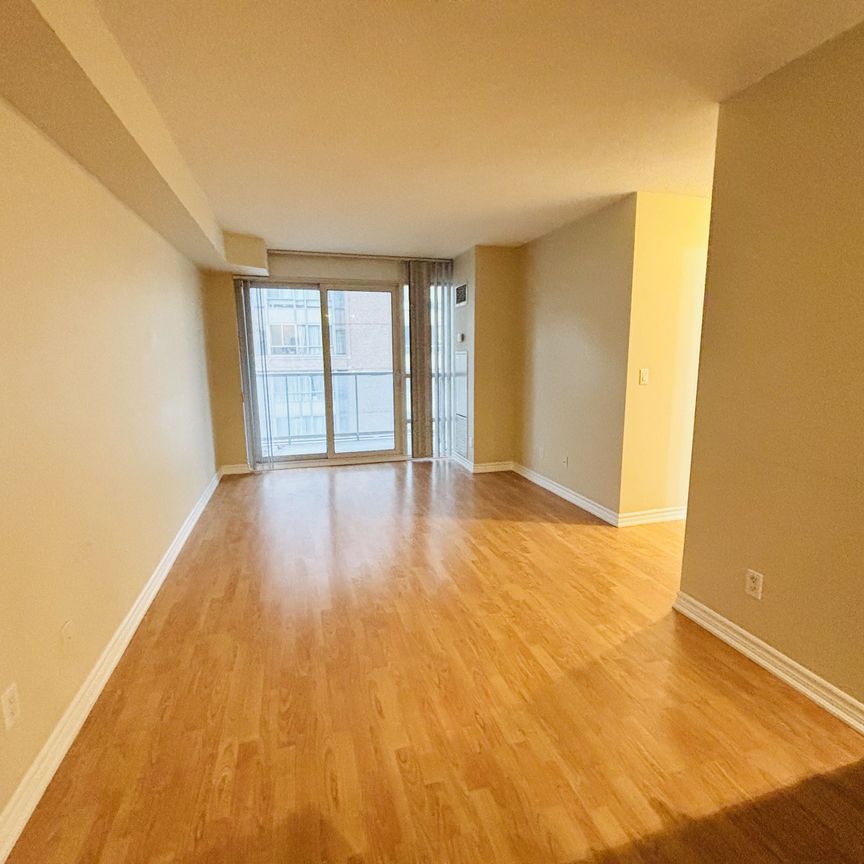 For Lease - 761 Bay Street Unit# 1508, Toronto, Ontario - Photo 1