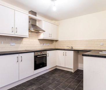 Wardle Gardens, Leek, Staffordshire, ST13 - Photo 4