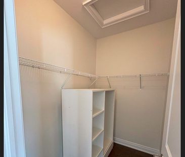 For Lease - 72 Ruffle Lane, Richmond Hill, Ontario - Photo 4