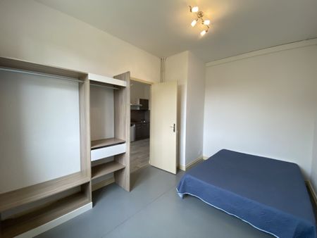 Location Appartement 2 pièces 28m² CASTELNAUDARY 11400 - Photo 4