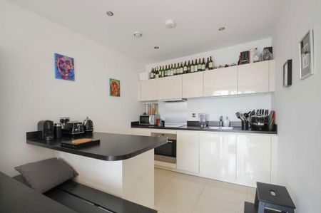 1 bedroom flat to rent - Photo 3
