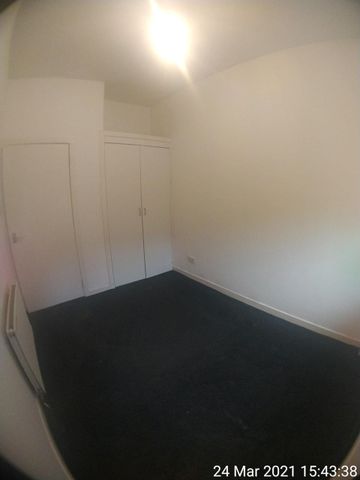 2 Bed Flat, Glasgow, G31 - Photo 2