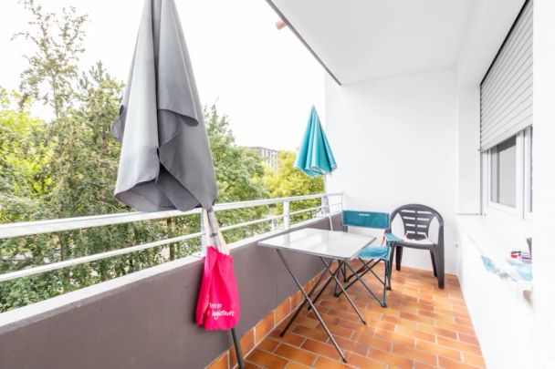 3-Zimmer-Wohnung mit Balkon und Stellplatz. Ideal für Paare und junge Familien! Keine Studenten. - Photo 1