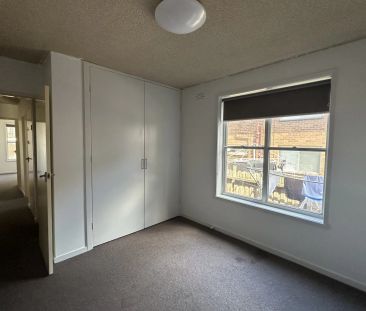 Two Bedroom Unit in a Perfect Location - Photo 5