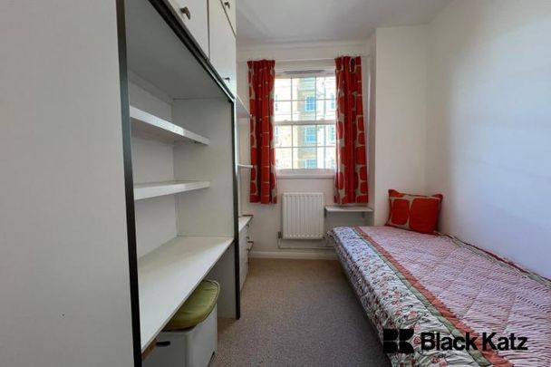 Bright and Spacious Three Bedroom Apartment in the Heart of London Bridge - Photo 1