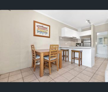 1/163 Buchan Street, Bungalow, Qld 4870 - Photo 3
