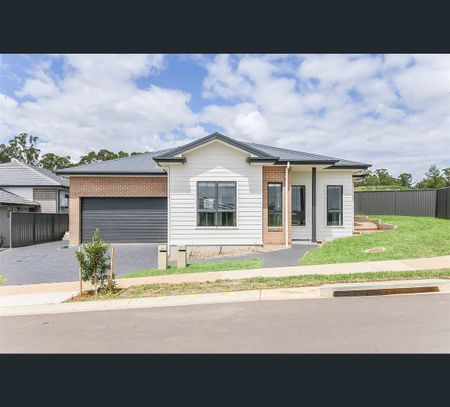 2 White Oak Street, Tahmoor, NSW 2573 - Photo 5