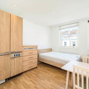 Studio to rent - Photo 2