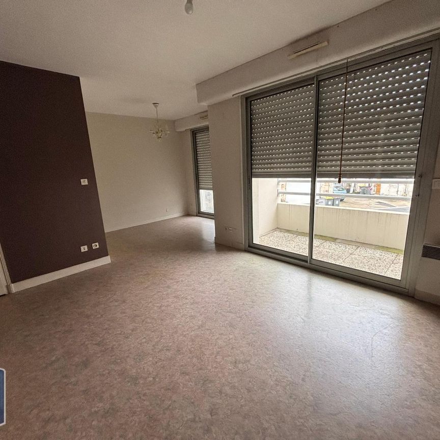 Location Appartement 1 pièce 28m² NIORT 79000 - Photo 1