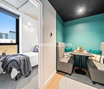 Cosy 2 Bed Apartment (3-32) - Photo 2