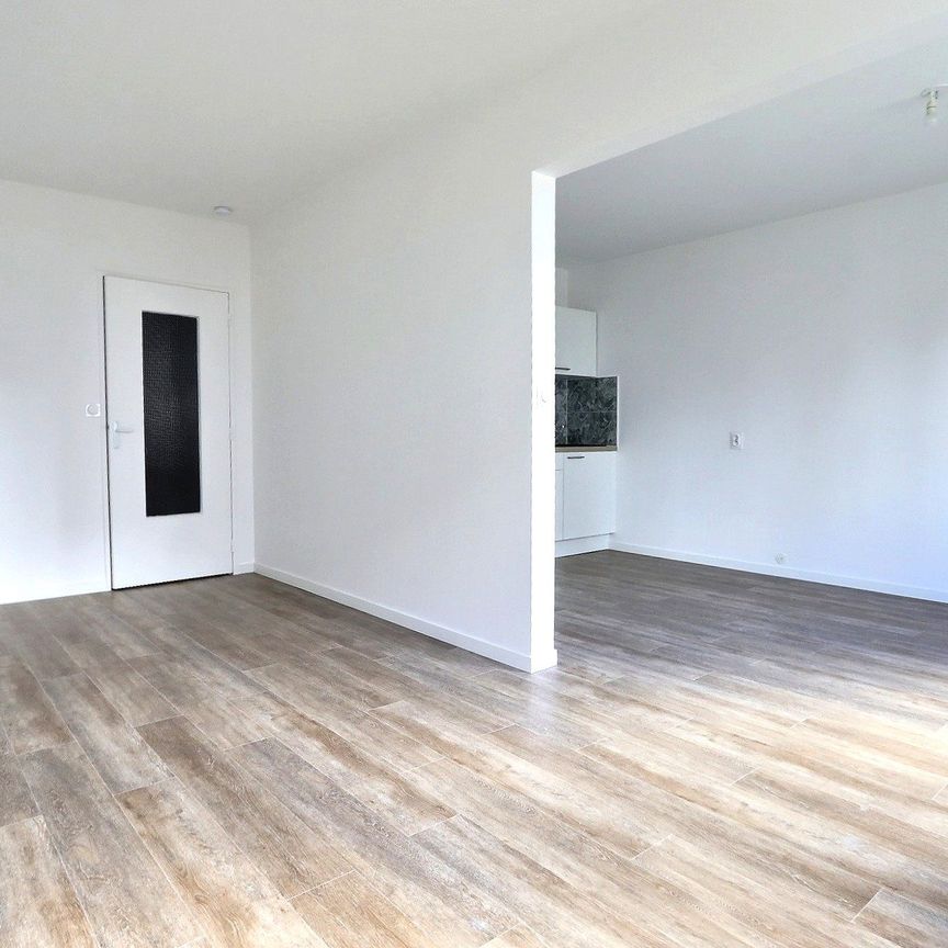 Location Appartement 1 pièce 38m² CLERMONT FERRAND 63000 - Photo 1