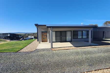 4 Abbott Street, Jindabyne. - Photo 2