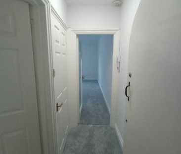 Studio Flat, Teignmouth Road, NW2 - Photo 6