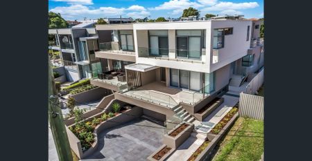 Spacious Home with Alfresco Deck and Pool - Photo 5