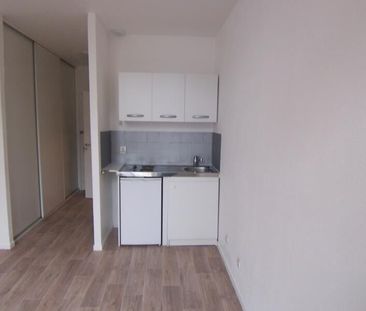 Appartement à louer - REIMS- RUE GAMBETTA - Photo 1
