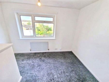 Cheshire Road, Norton, Stockton-on-Tees, Durham, TS20 2RH - Photo 2