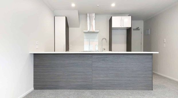 2 Bedroom Apartment in Frankton - Photo 1