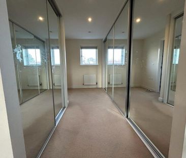 3 bedroom terraced house to rent - Photo 6