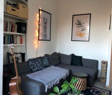 1 Bed Flat, Woodstock Road, N4 - Photo 1