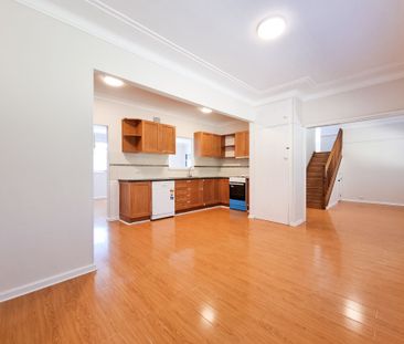 Comfortable Living in a Convenient Campbelltown Location - Photo 6