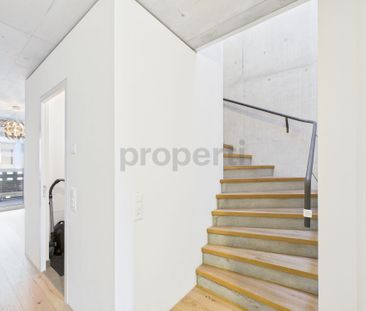 Moderne 3.5-Zimmer-Maisonette-Wohnung mit zwei Balkonen in Zürich O... - Foto 4