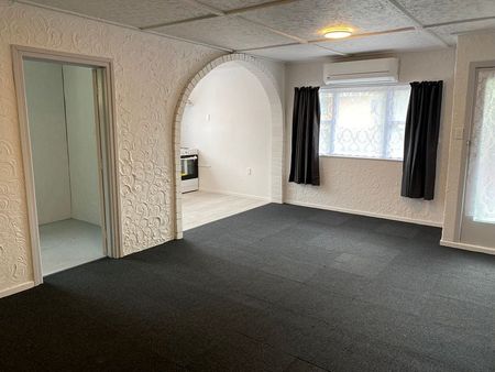 Sunnyvale 2BR Unit with Parking! - Photo 2
