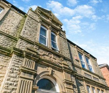 Sycamore House, High Street, Morley, LS27 - Photo 2