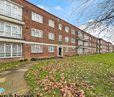 Longbridge Road, BARKING - Photo 6