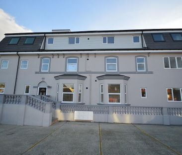 3 Bedroom Flat To Rent - Photo 4