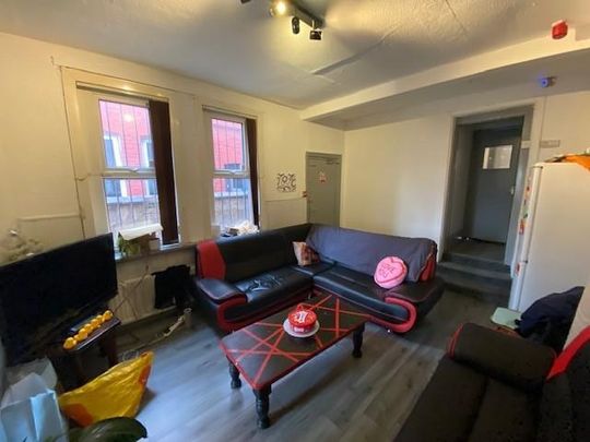 7 bedroom house to rent - Photo 1