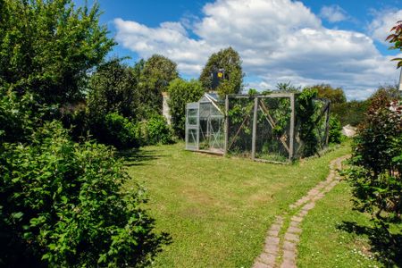 VIEWS AND SUN - Photo 2