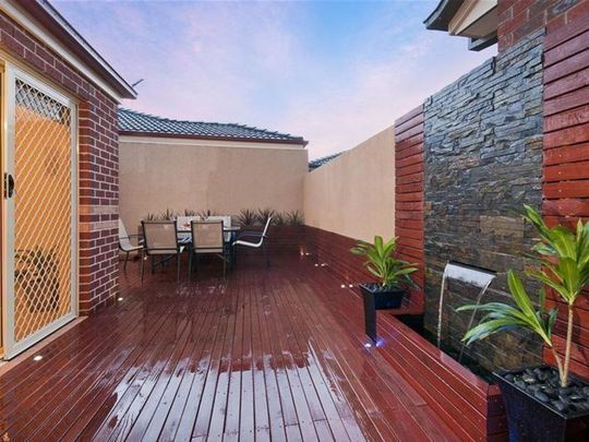 1/7 Trinca Court, 3030, Werribee Vic - Photo 1