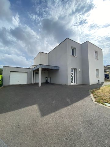 Location maison 5 pièces, 151.00m², Gouesnou - Photo 2