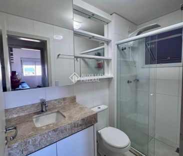 Apartamento com 2 quartos e 63m² para alugar em Estreito, Florianóp... - Foto 2