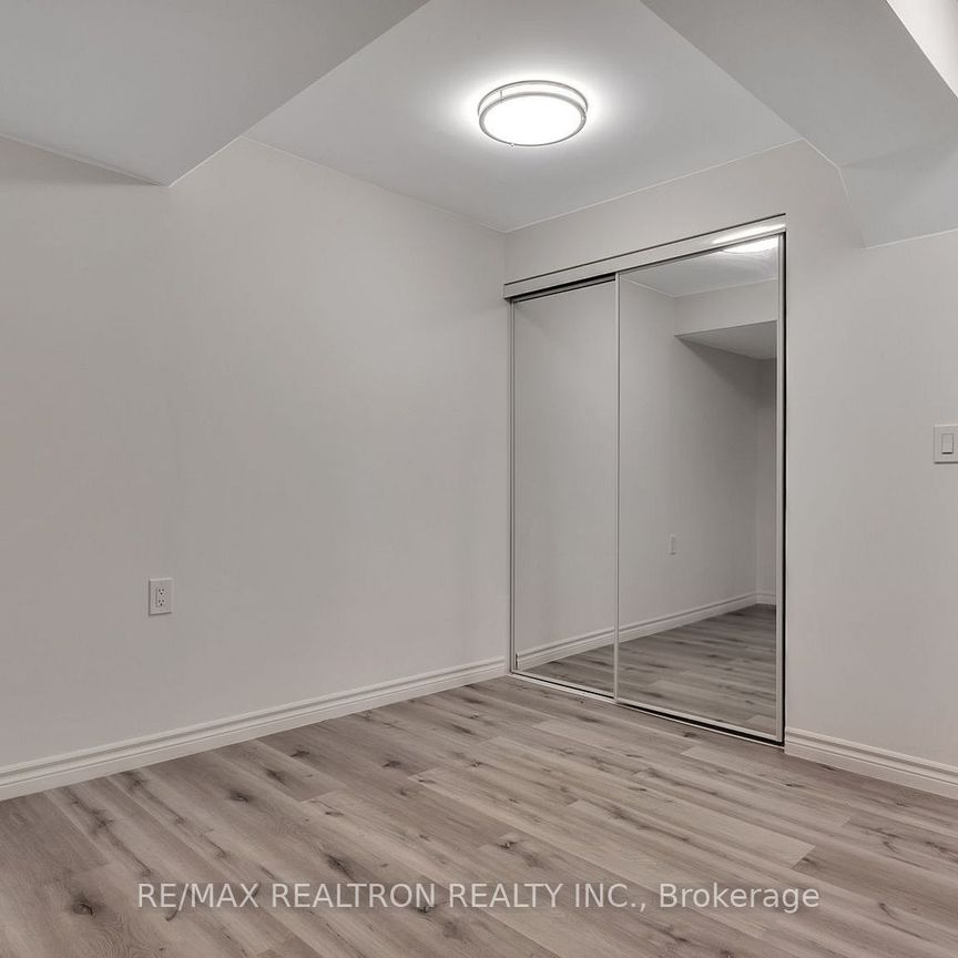 For Lease - 4 Oceanpearl Crescent, Whitby, Ontario - Photo 1