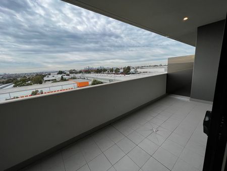 706/72 Wests Road, Maribyrnong VIC 3032 - Photo 3