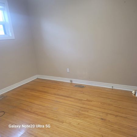 For Lease - 30 Benstrow Avenue, Toronto, Ontario - Photo 3