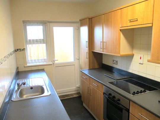 SAMARIA GARDENS, BROOKFIELD, MIDDLESBROUGH, TS5 8DF - Photo 1