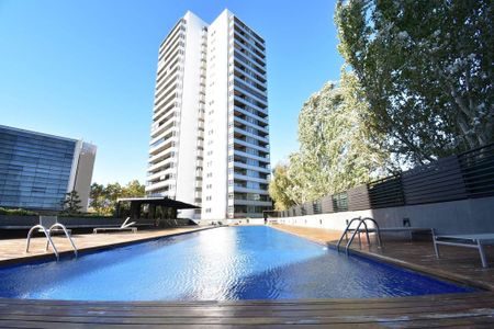 3 room luxury Apartment for rent in Barcelona, Catalonia - Photo 5