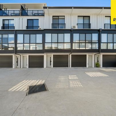 Modern Living Meets Effortless Convenience - Photo 1